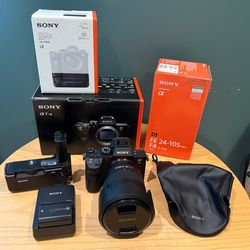 Sony Alpha a7R III Camera Bundle + FE 24-105mm F4 G OSS Lens + Vertical Grip + Extras (Like New)