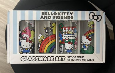 Hello Kitty Glassware Set