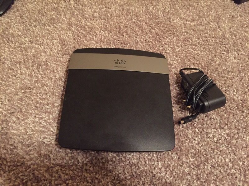 Cisco linksys E2500 router