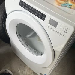 Whirlpool Gas Dryer 7.2 Ft.³ Brand New Can Deliver 