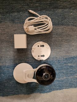 D-Link Indoor WiFi Security Camera, HD 1080p, (DCS-8300LH-US)