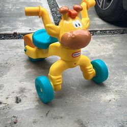 Little Tikes Giraffe ride on toy 