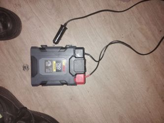 Everstart power inverter  750watt