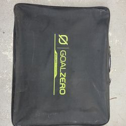 Goal Zero Boulder 100 Portable 100 Watt Monocrystalline Solar Panel