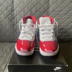 Jordan 11 Cherry Size 10
