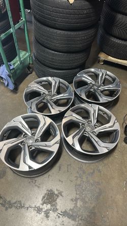 17” OEM Honda rims ,,, used ,,,firm price,,,,,