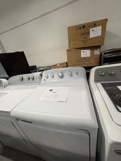 Whirlpool White Electric Dryer