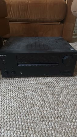 Onkyo TX NR 686 Receiver