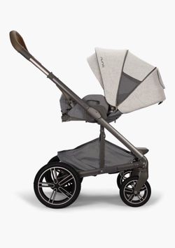 LIKE NEW Nuna Mixx Next Stroller With Car Seat Adapter & Reversible Insert - Nordstrom Exclusive - COMES IN A NUNA STROLLER BOX