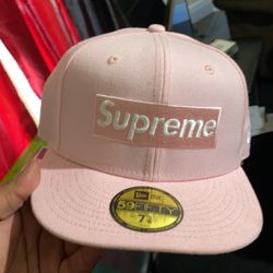 Supreme Fitted 7 3/4 
