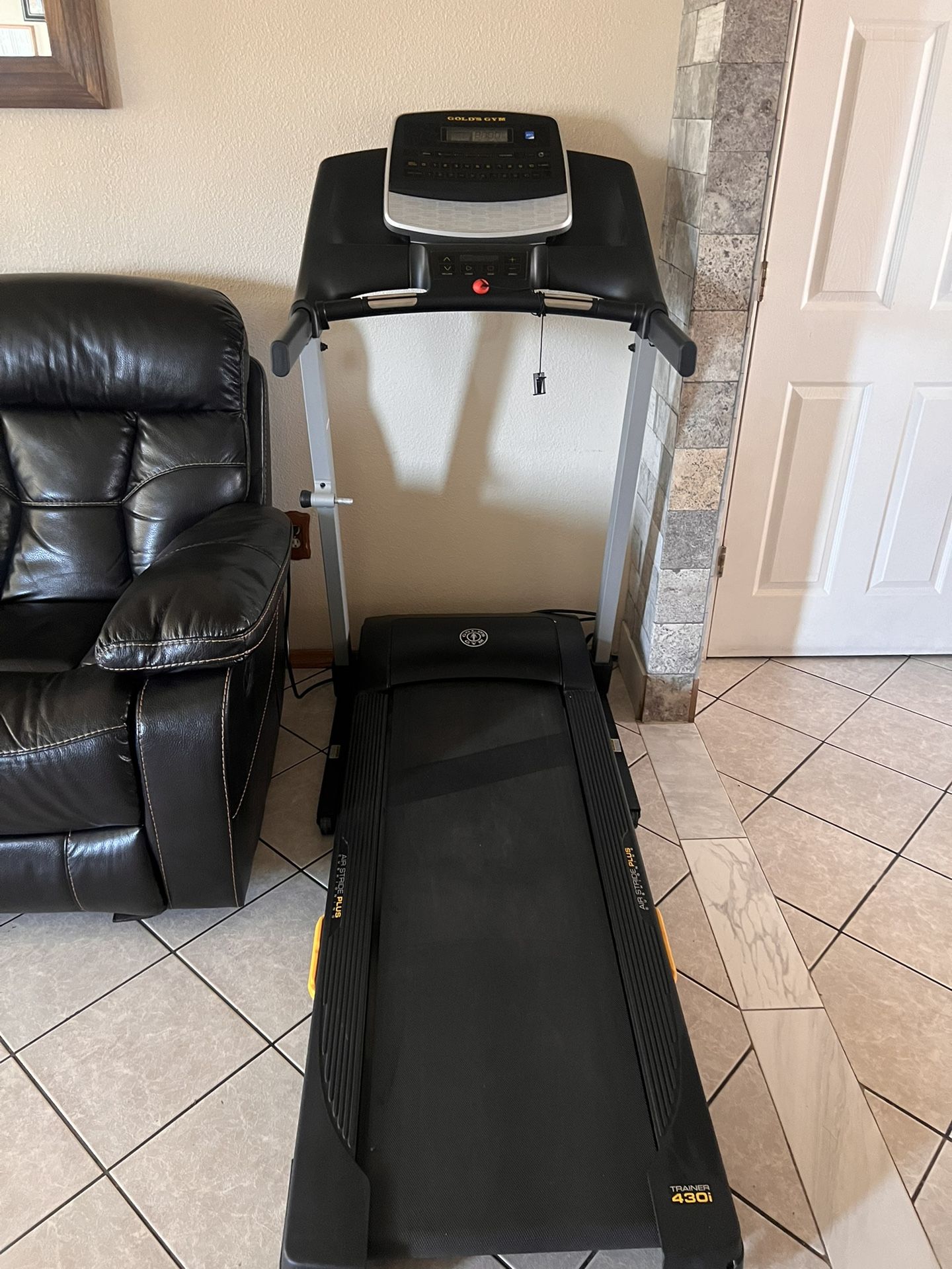 Golds Gym Treadmill