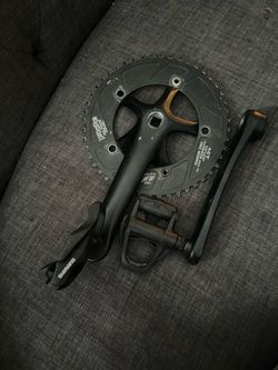 stock crankset w clips