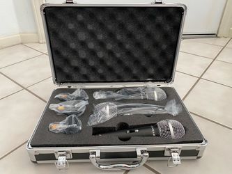 Microphone