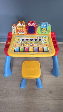 V-Tech Learning Table