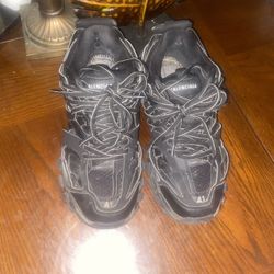 Balenciaga Tracks
