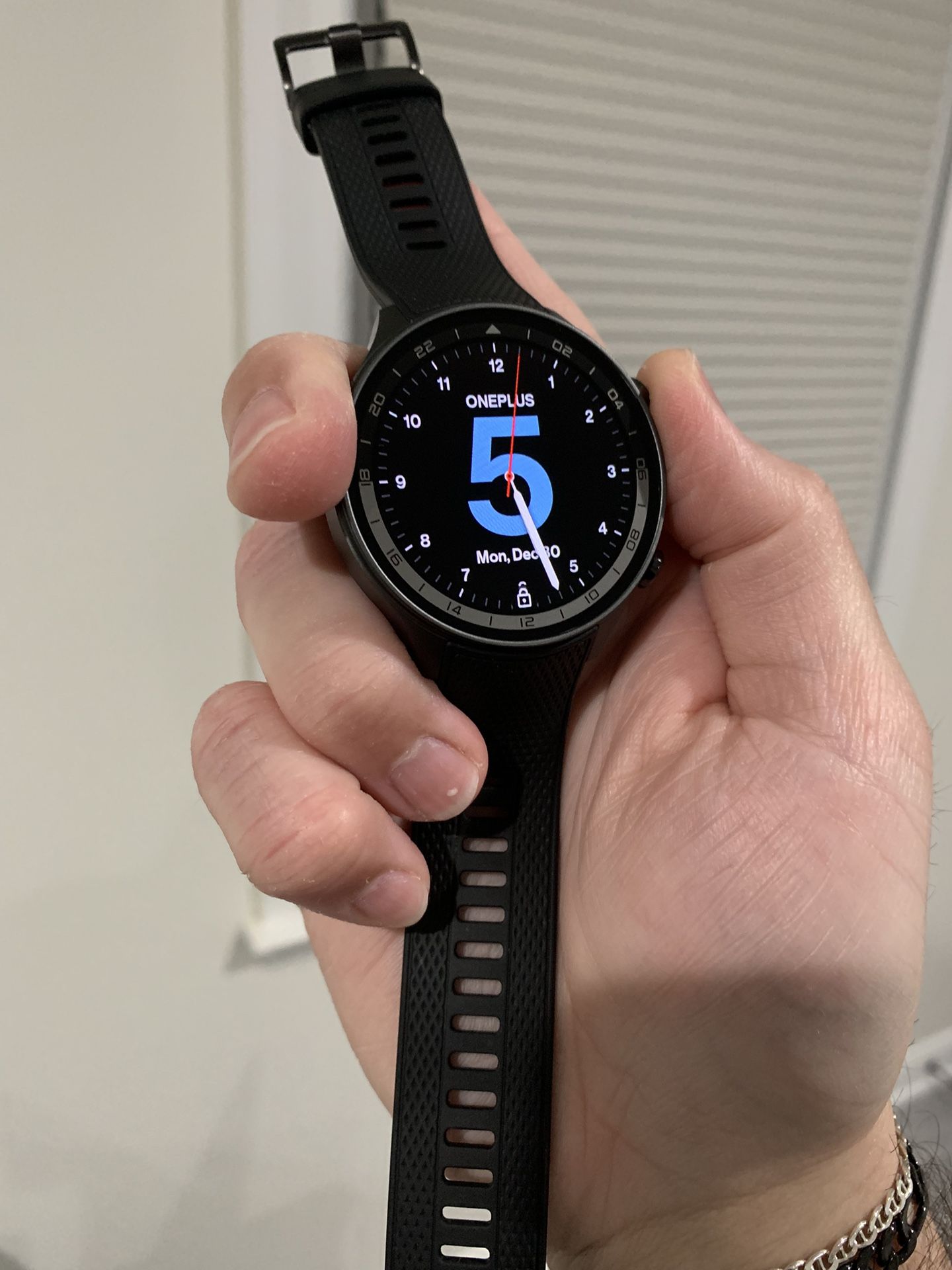 OnePlus Watch 2R