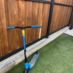 Mongoose BMX scooter 