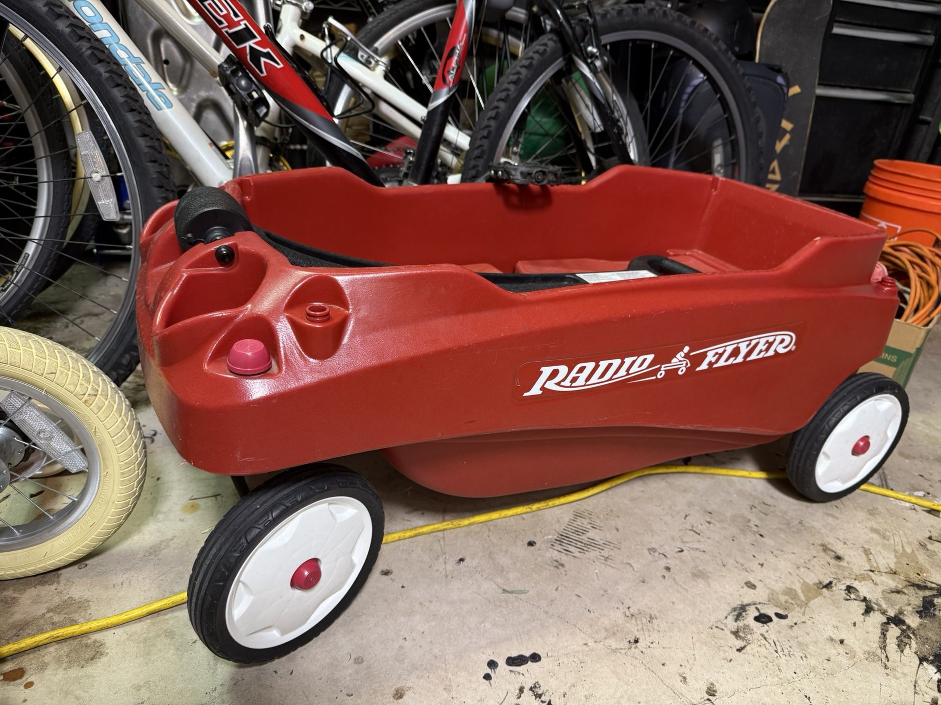 Radio Flyer Wagon