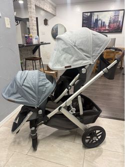 Uppababy Vista V2