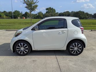 2012 Scion iQ