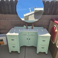 Furniture antique