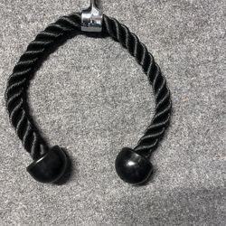 Triceps pull down rope