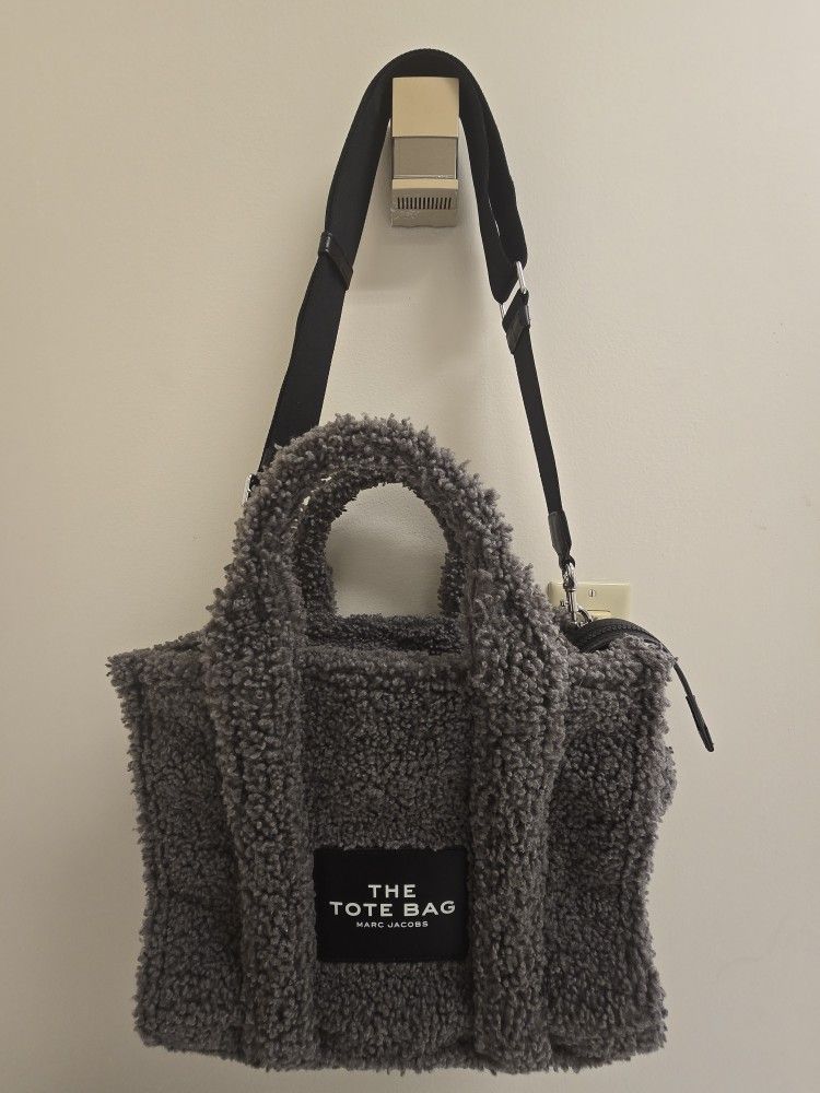 Marc Jacobs - The Teddy Medium Tote Bag