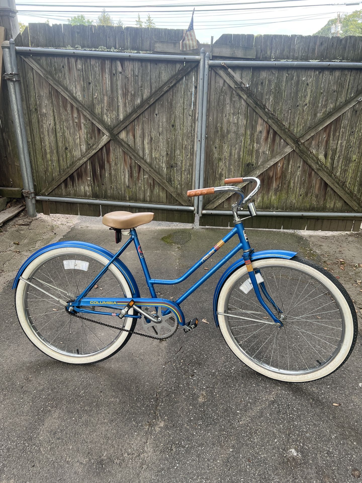 Vintage Columbia bike