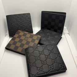 Gucci And Louis Vuitton Wallets $50