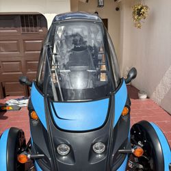 motor de tres  350 cc 