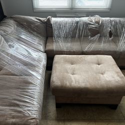 Lightly Used 3-Piece Sectional Couch – $275 (Great Condition)