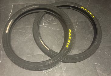 Maxxis - HookWorm - Tires 26x2.5