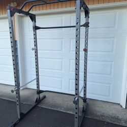Squat Cage