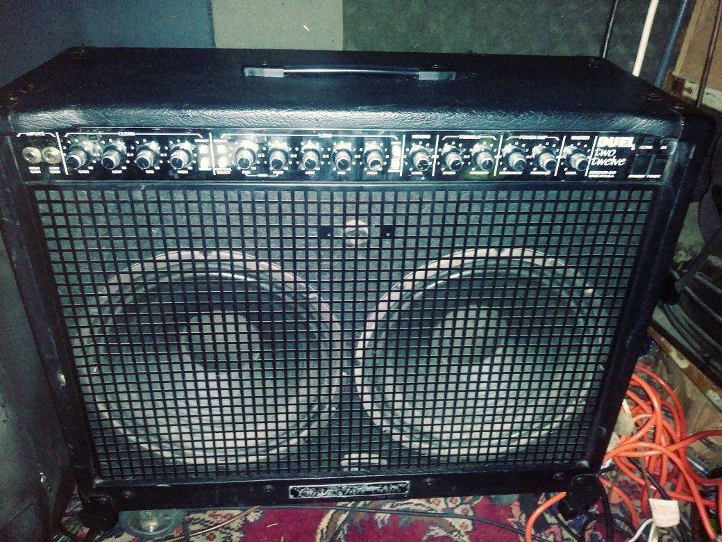 Peavey Duel 212 100W classic tube series $220Reseda area