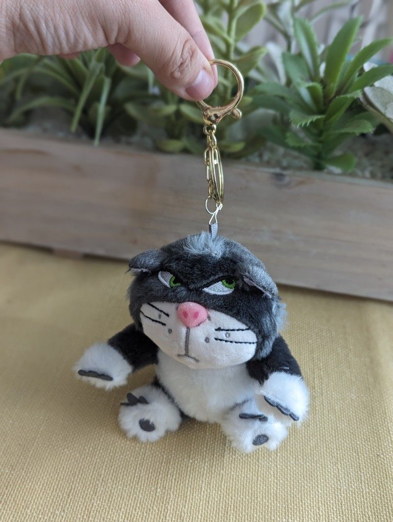 Disney Cinderella Lucifer Cat Keychain
