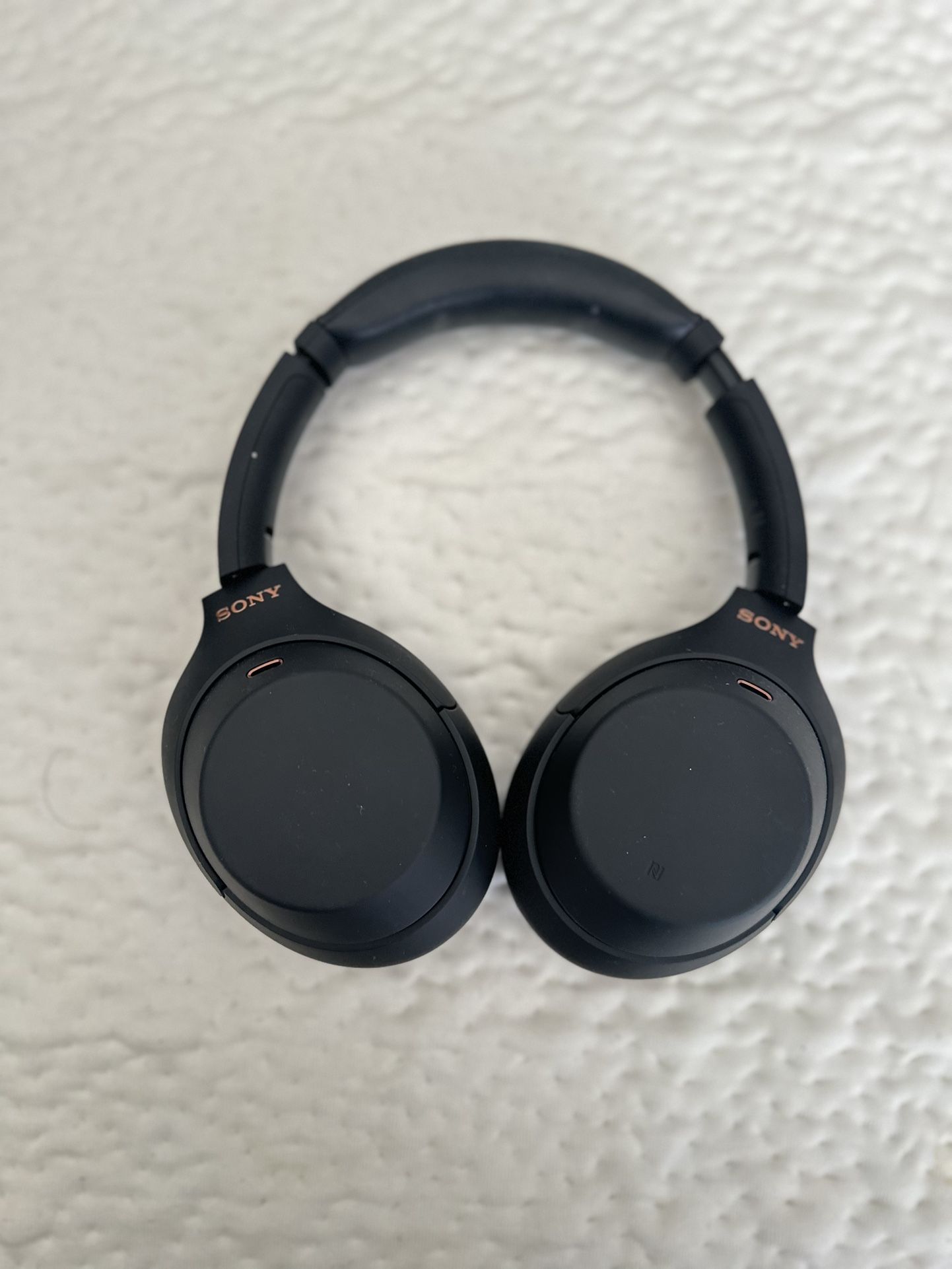 Sony WH-1000XM4 Wireless Noise-Cancelling Headphones