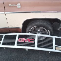 GMC Parrilla 90s