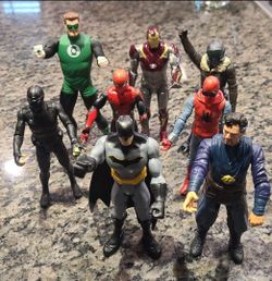  Action figures by Marvel and D.C.