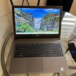 LOADED Fast Dell Laptop / Intel Core i7 / 8GB RAM / 128GB SSD / Adobe Photoshop, Premiere, Lightroom, Illustrator, Acrobat / Office 2021 / Windows 11