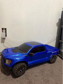 Traxxas Ford Raptor R 4x4 ultimate brushless