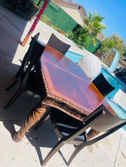 Mesa 4 sillas
