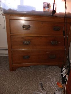 Dresser