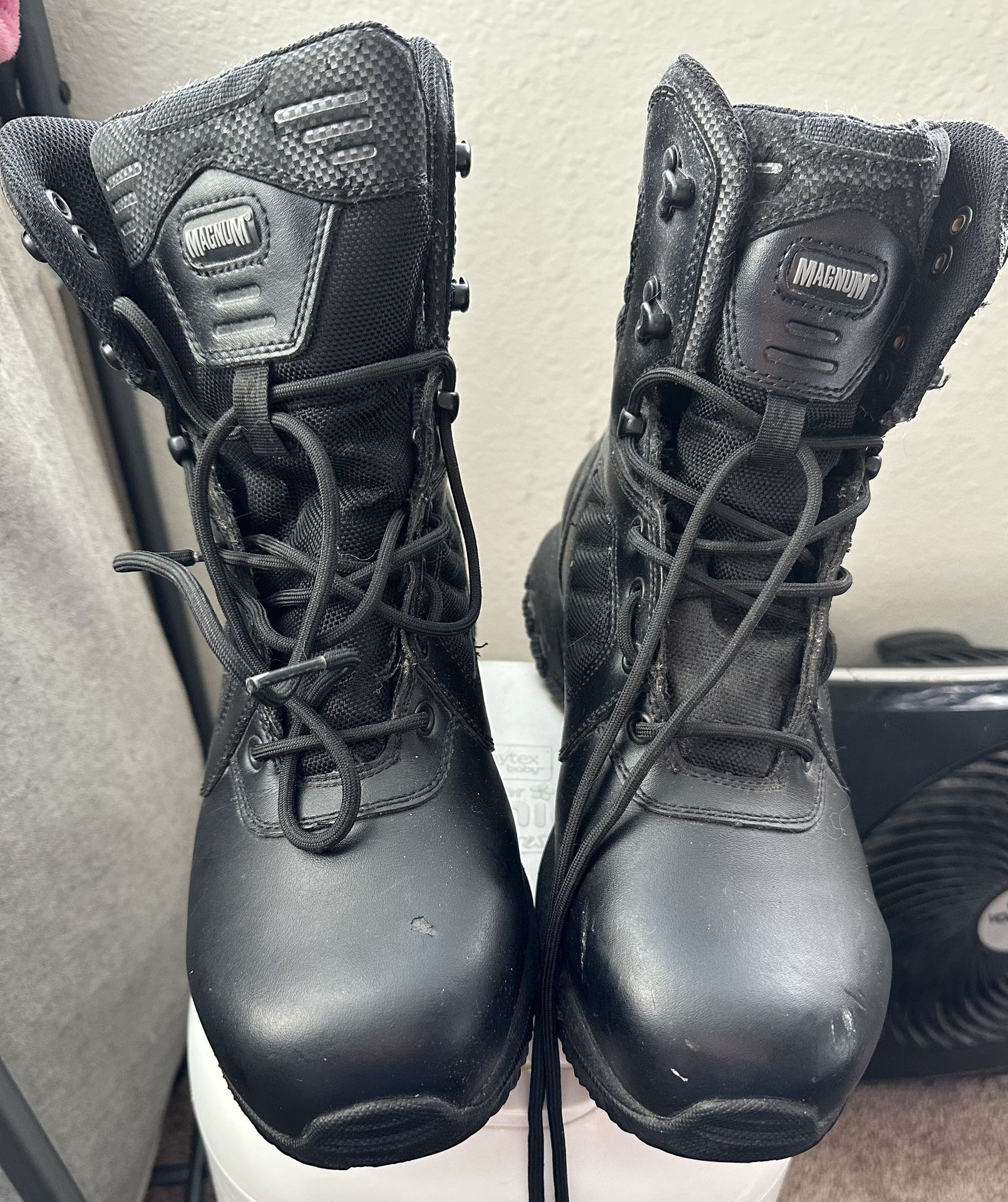 Magnum Boots