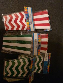 Treat boxes