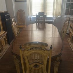 Antique Dinette Set. Real Wood! 
