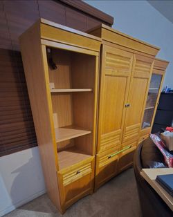 Free entertainment center