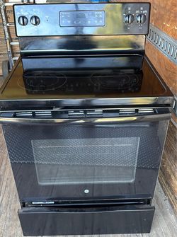 GE Black Ceramic Range