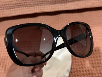Tory Burch women’s sunglasses