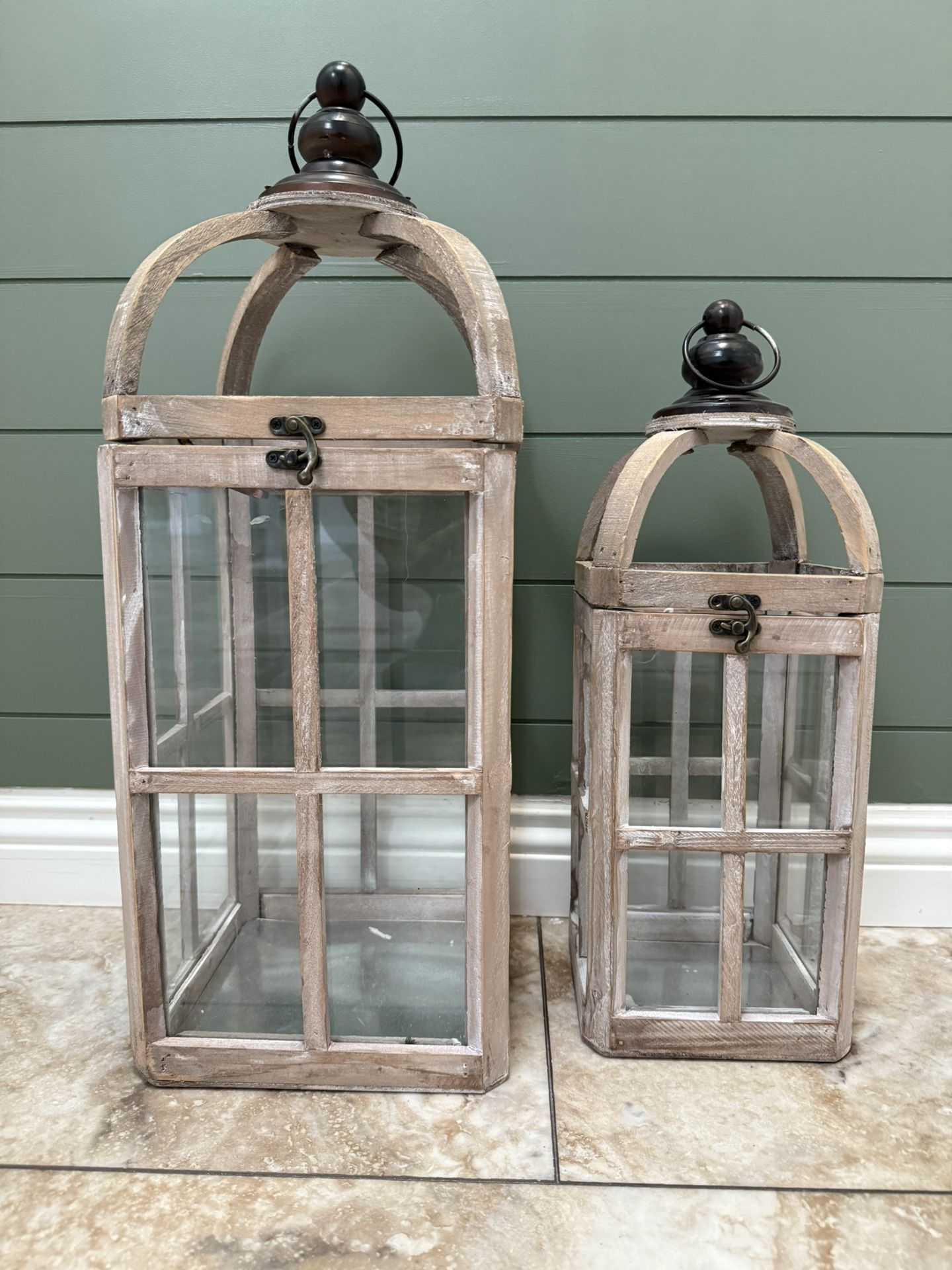 Rustic Wood & Glass Lantern Set – Farmhouse Style