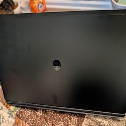 Alienware 16 Aurora With I7 240H 2.5ghz 16gb Of Ram 1tb SSD With Rtx 5050 8gb